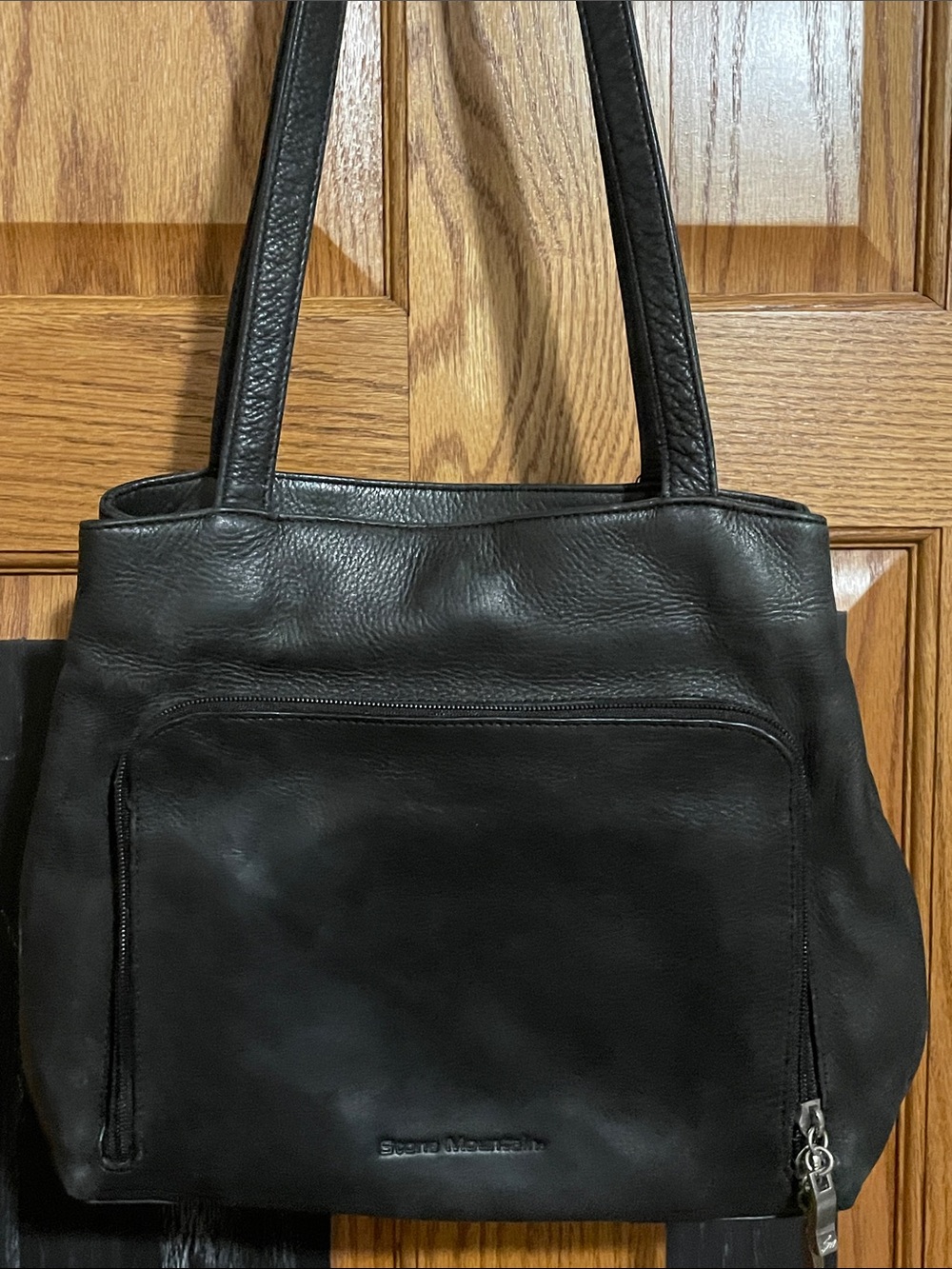 Vintage Stone Mountain Black Leather Shoulder Bag